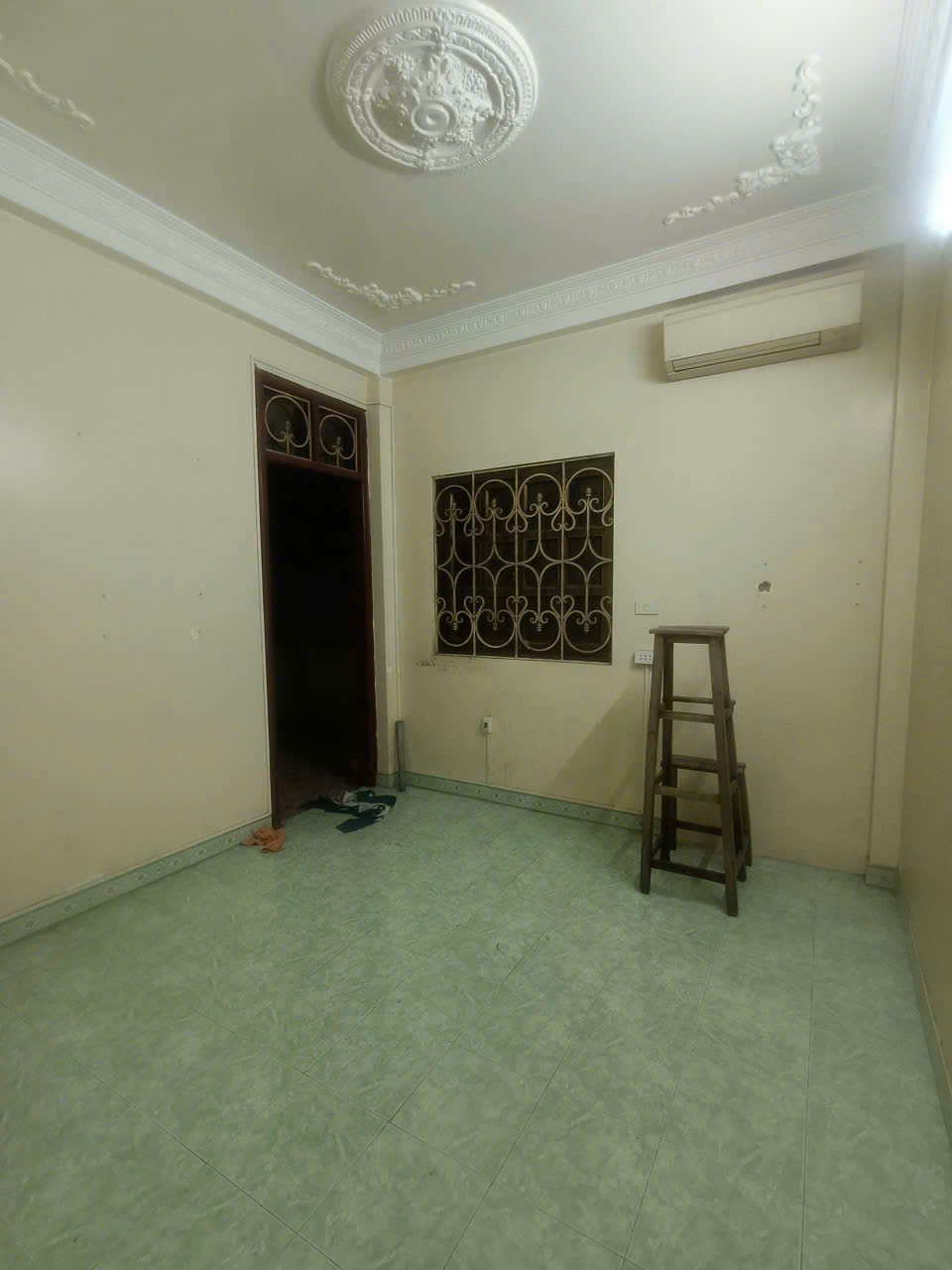 Cho thuê nhà Mặt Phố KD Spa, Salon, VP Khương Trung, 4 tầng, 60m2, 5 ngủ, 4 WC, 25tr/tháng - Ảnh 4